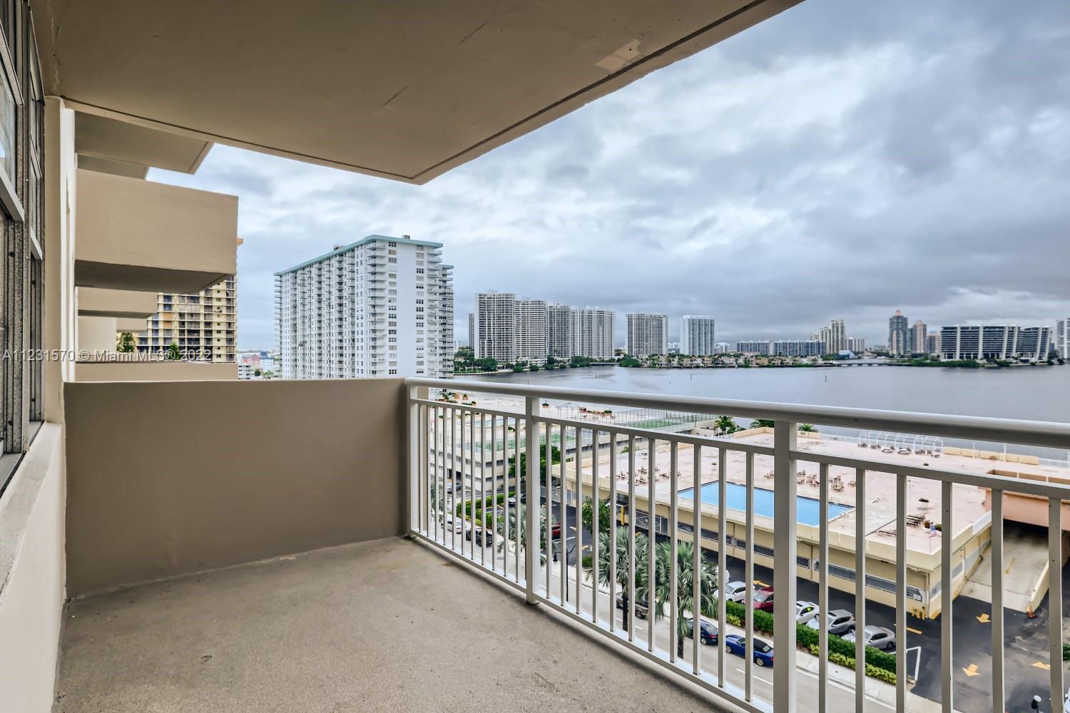 250  174th St #912 For Sale A11231570, FL