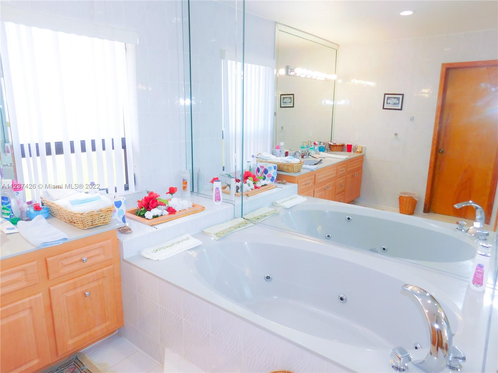 Listing Photo 22