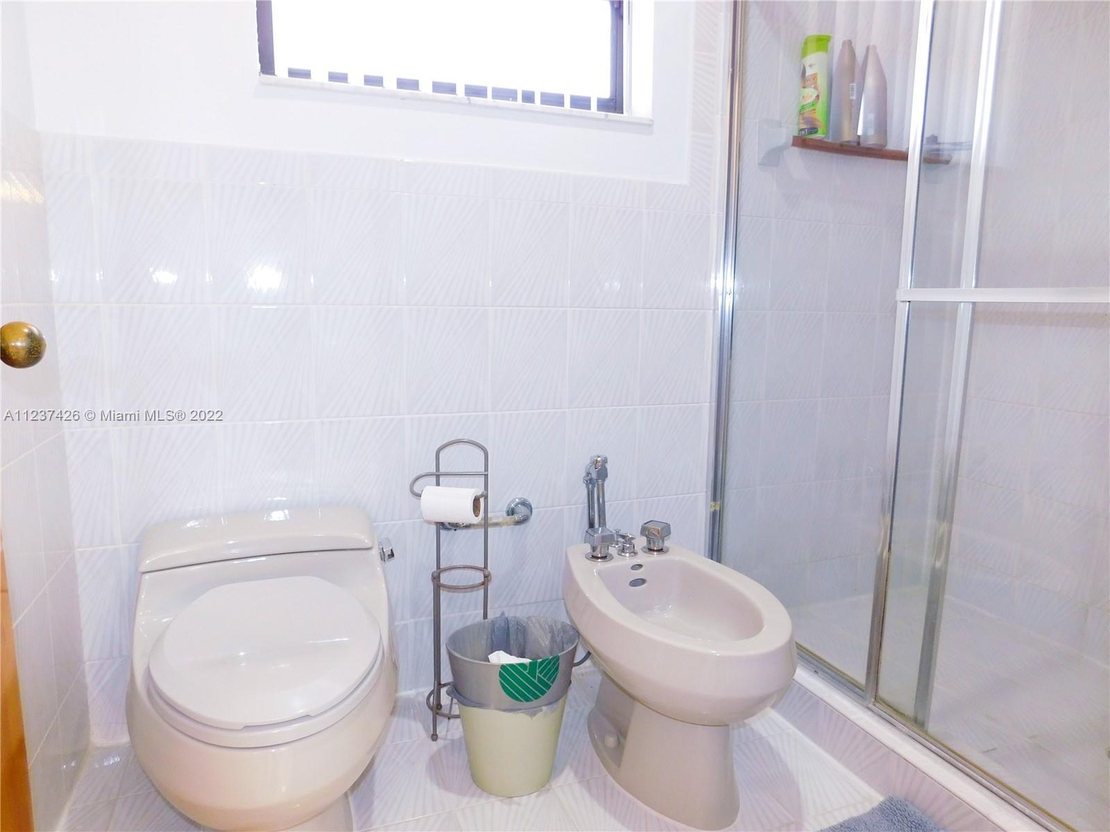 Listing Photo 24