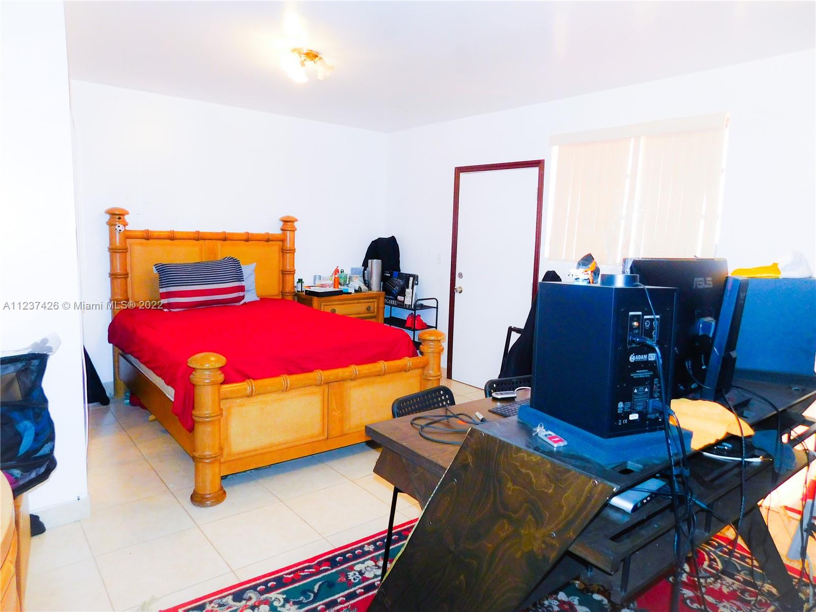 Listing Photo 32