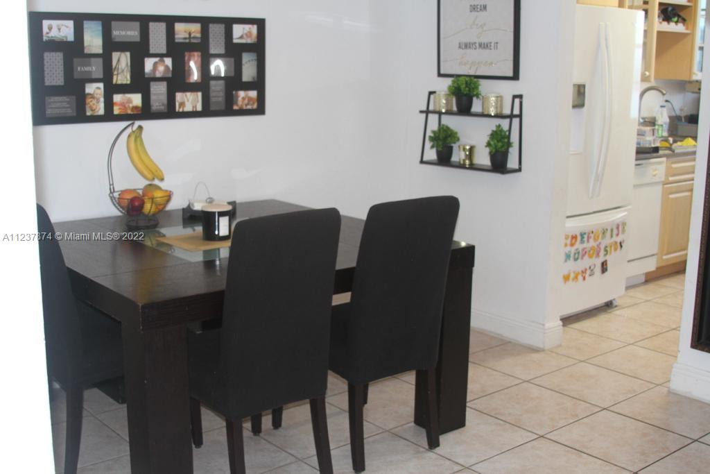 18041 Biscayne Blvd #1701, Aventura, Florida image 2