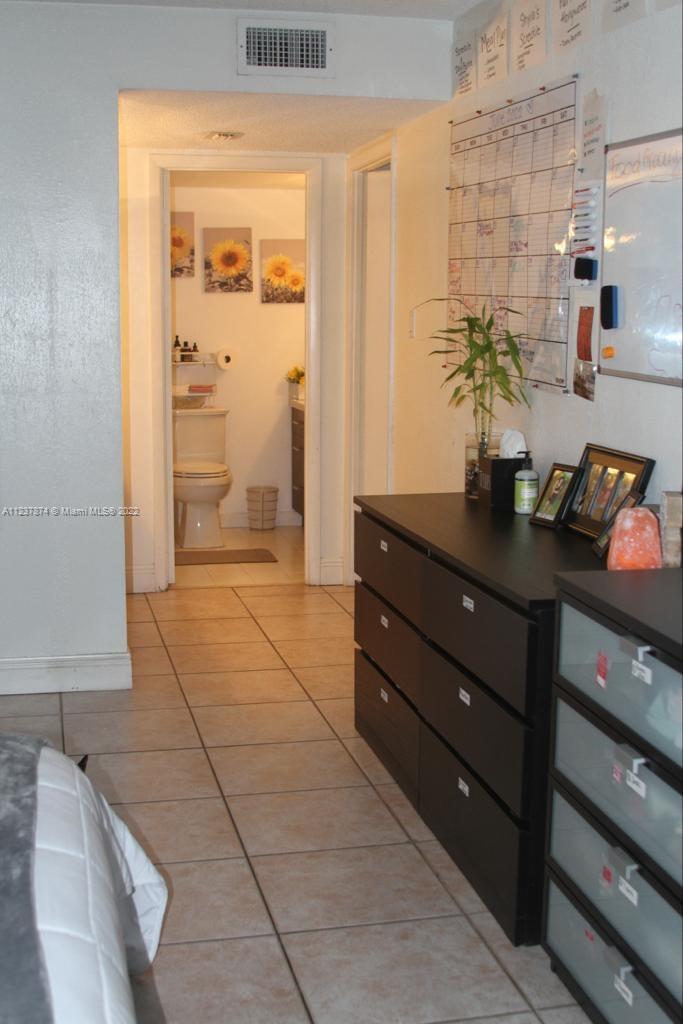 18041 Biscayne Blvd #1701, Aventura, Florida image 3
