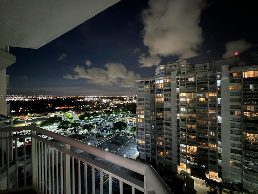 18041 Biscayne Blvd #1701, Aventura, Florida image 7