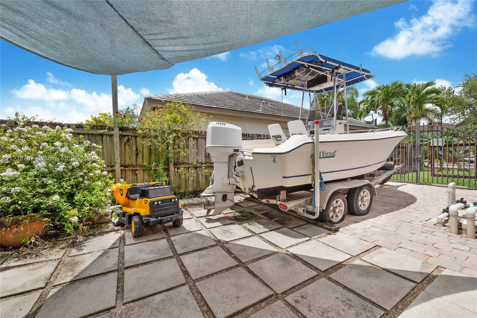 parking space for a boat and/or RV