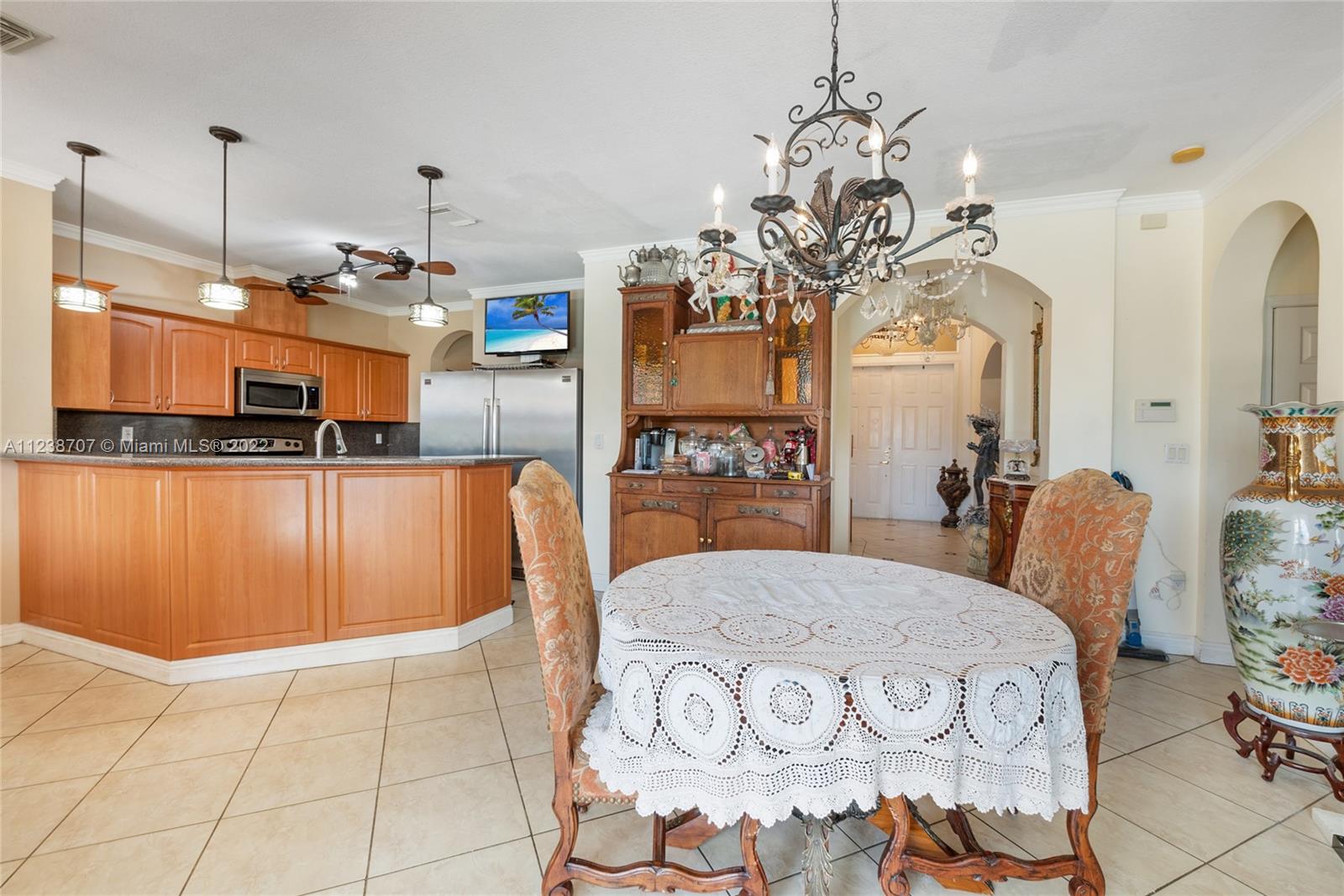 not staged image of the kitchen and breakfast area