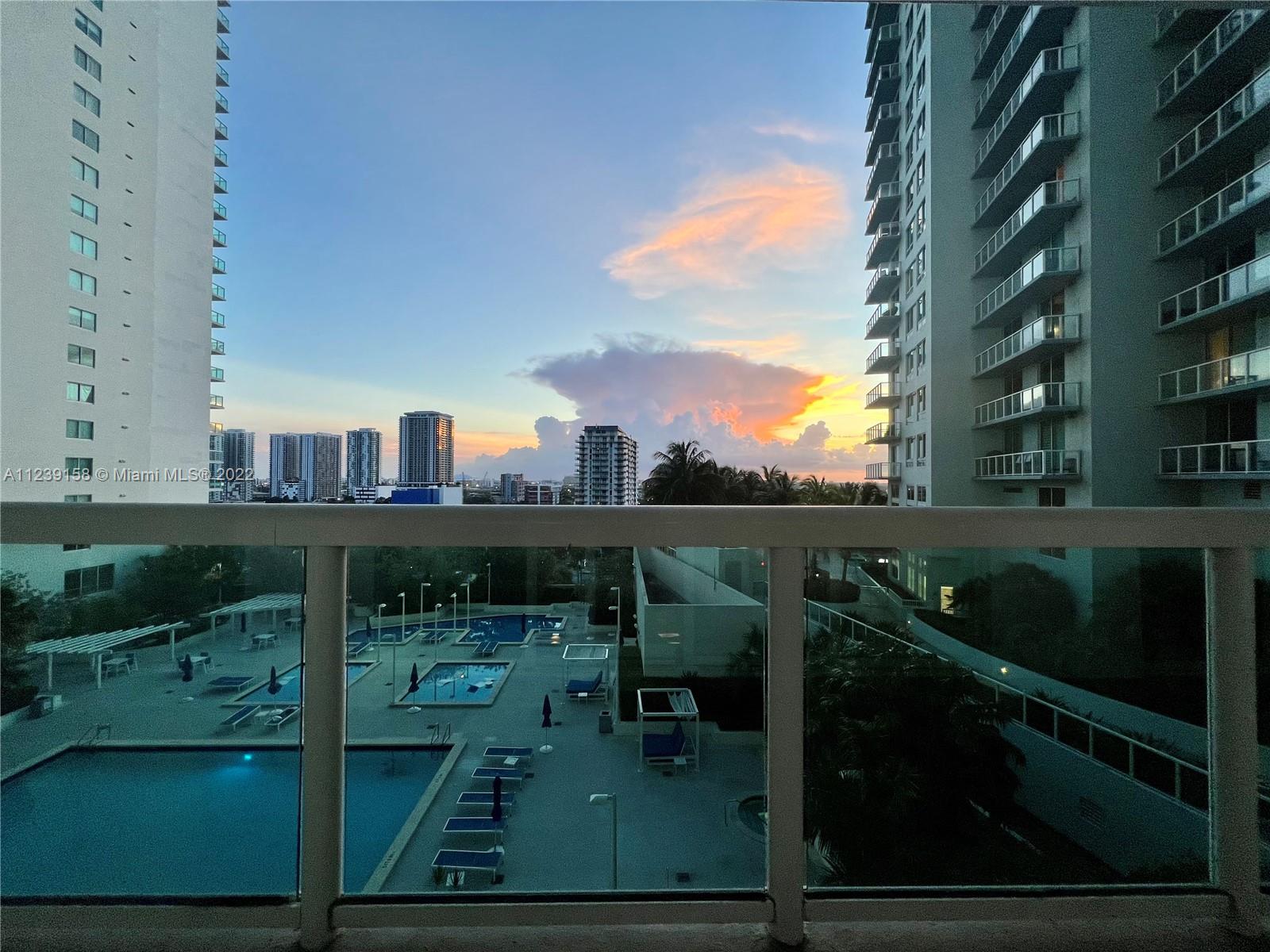 SPACIOUS 2 BEDROOMS 2 BATHS + DEN W/1310 SQFT OF AC SPACE + 192 SQFT IN TERRACE IN THE LUXURY 1800 CLUB LOCATED IN EDGEWATER IN DOWNTOWN MIAMI ACROSS FROM MARGARET PACE PARK.BEAUTIFUL SUNSET/POOL VIEWS.CABLE, INTERNET & 1 PARKING INCLUDED IN RENT.FULL AMENITIES BUILDING.WALK TO PARK, CAFES, NIGHTLIFE, PUBLIX, BANKS & SO MUCH MORE.5 MINUTES TO ALL THAT IS HAPPENING IN NEW URBAN MIAMI INCLUDING SOUTH BEACH, DOWNTOWN, BRICKELL, AAA, PERFORMING ARTS CENTER, THE PORT AND HEALTH DISTRICT.EASY ACCESS TO ALL MAJOR HIGHWAYS. VERY EASY TO SHOW.