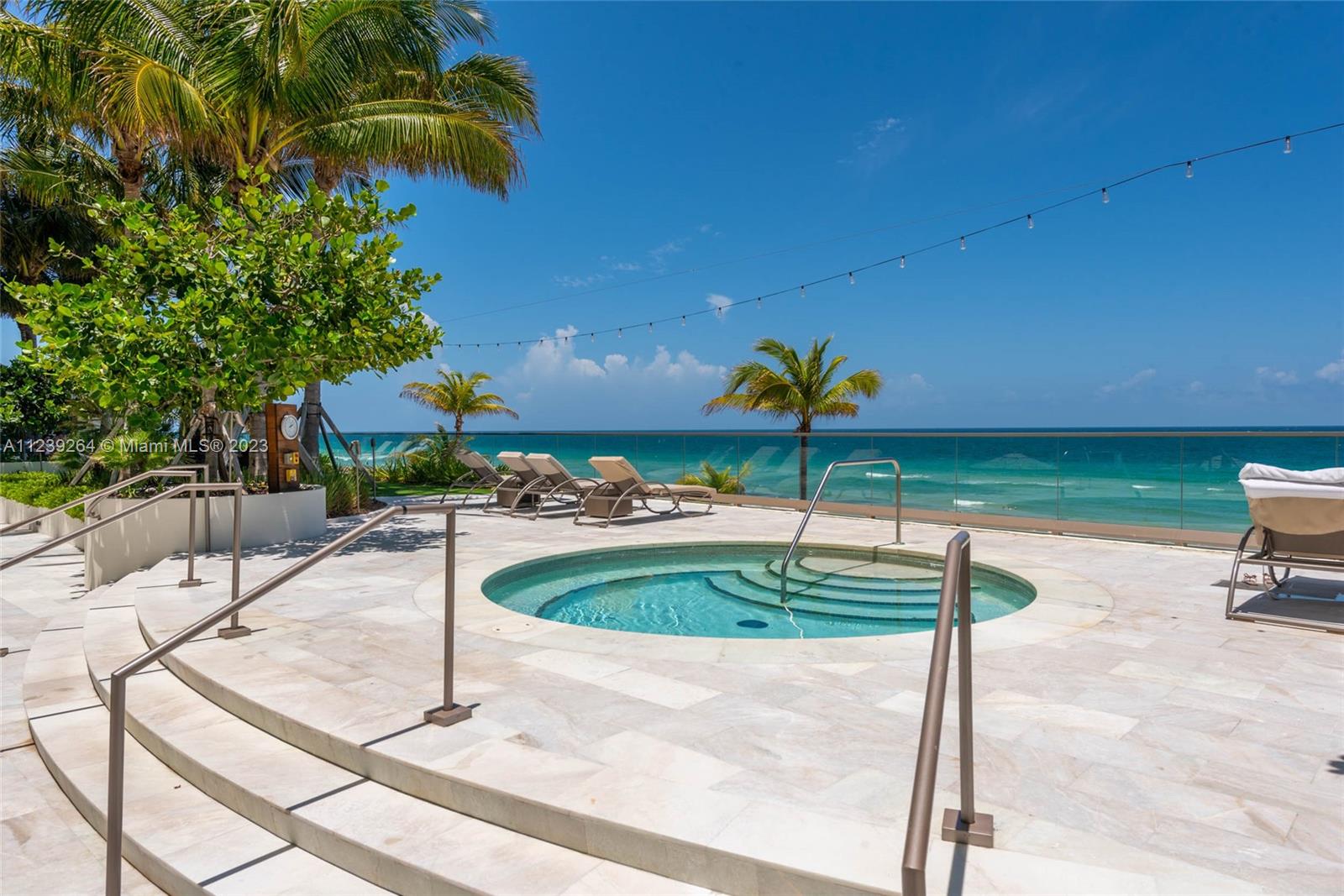 Beachfront whirlpool