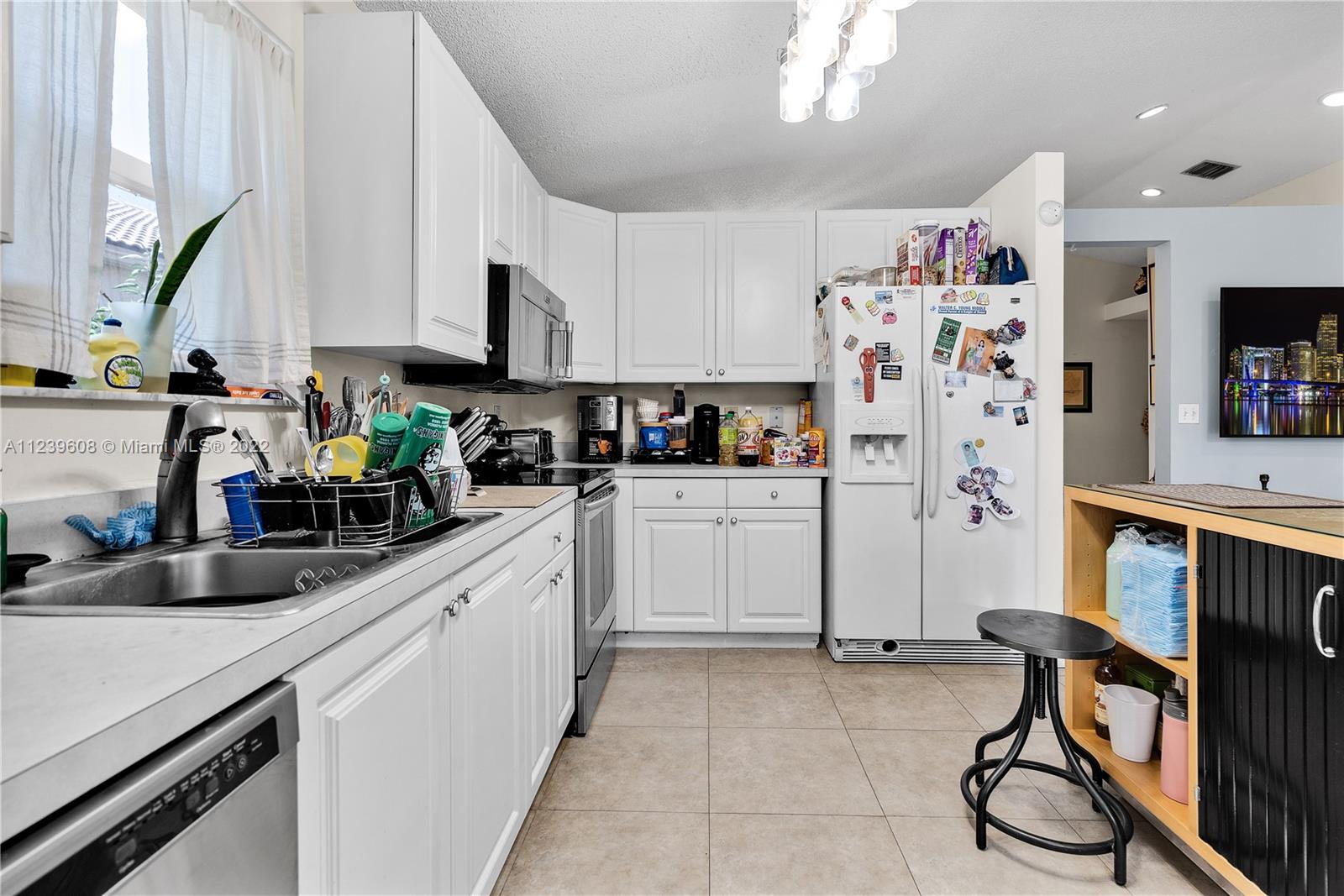 Listing Photo 17