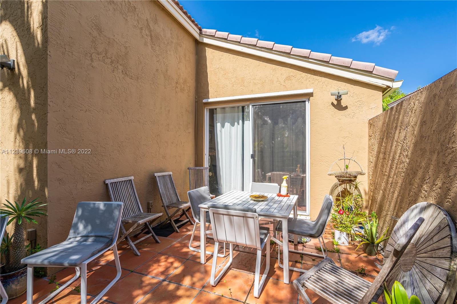 Listing Photo 7