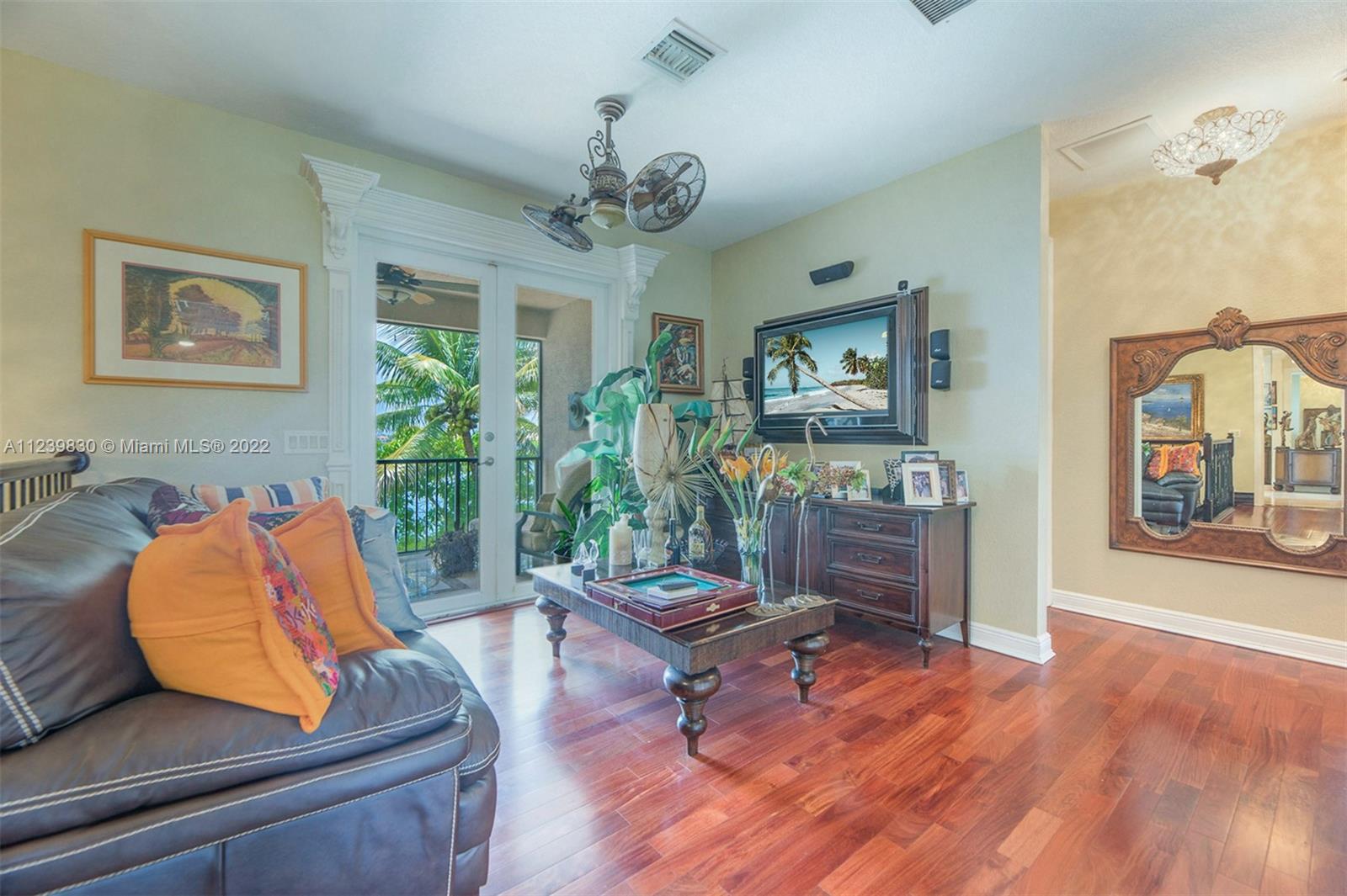 SECOND FLOOR LOFT W/BALCONY