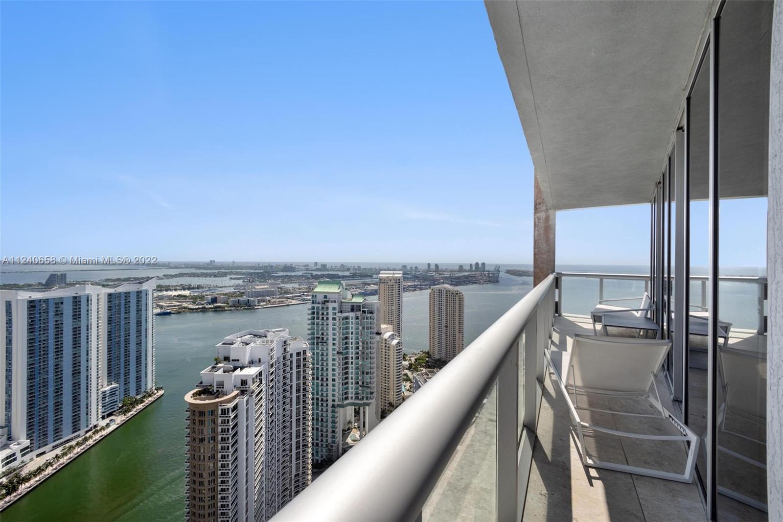 Icon Brickell Tower Two #15