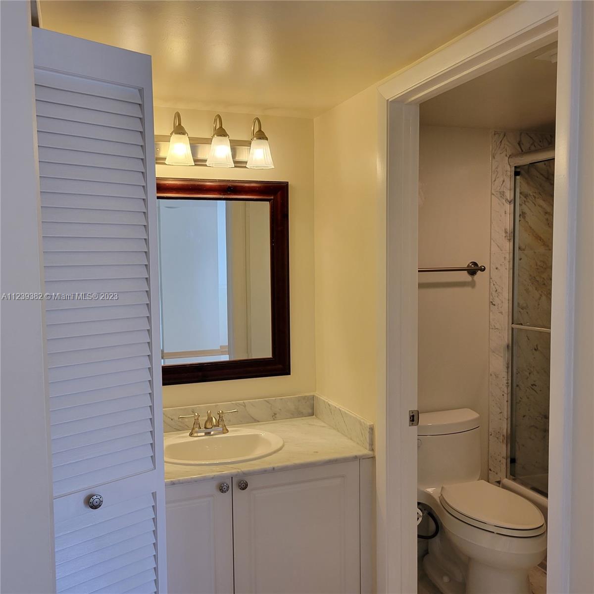 Bedroom with Closet & Hand Washer