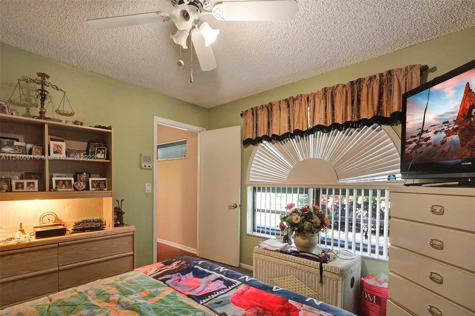 Listing Photo 22