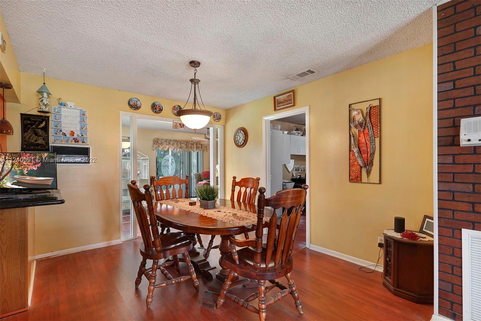 Listing Photo 43