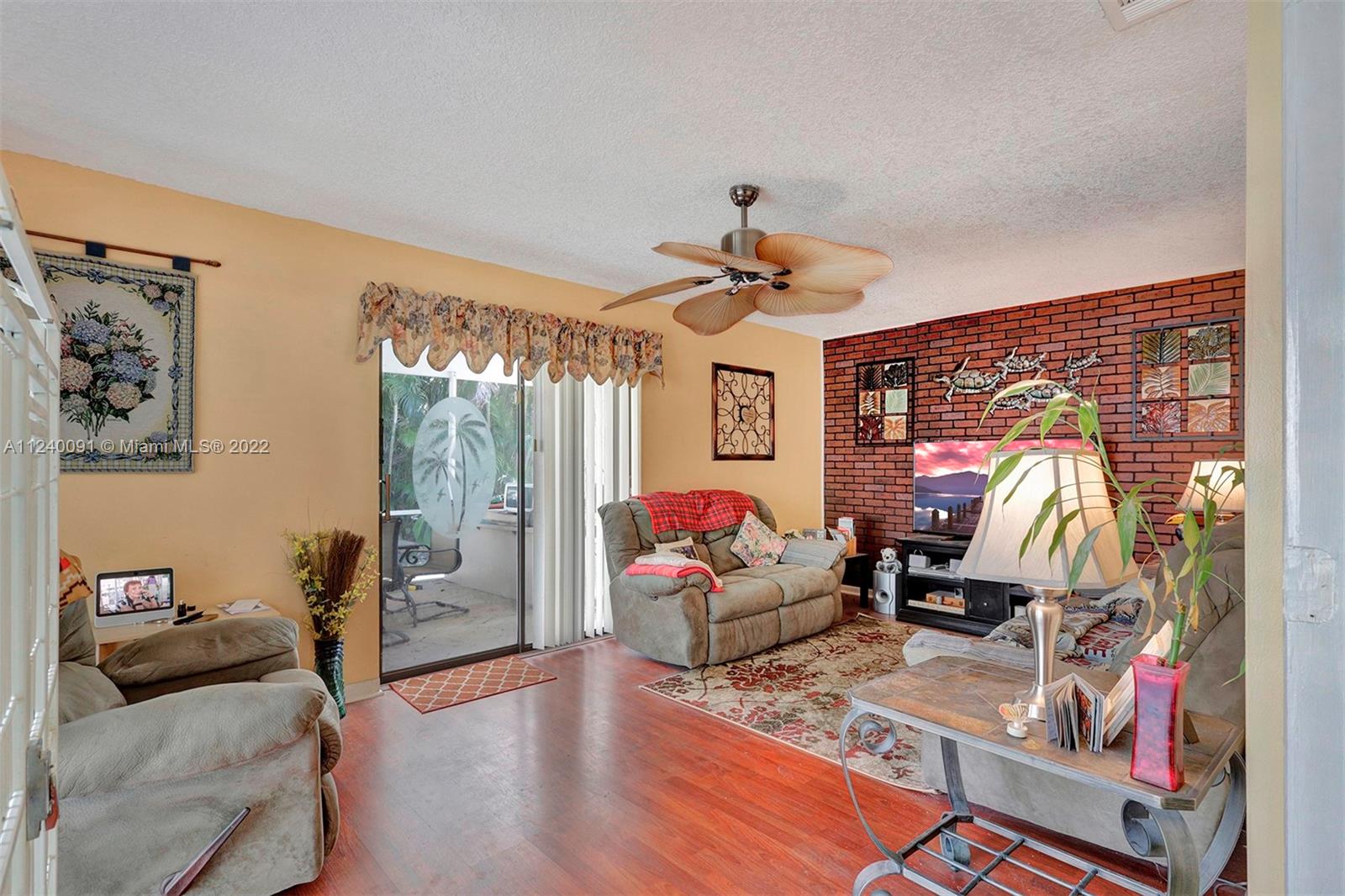Listing Photo 44