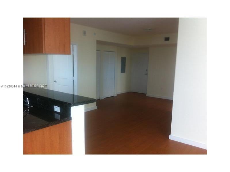 Beautiful 3Bedroom/2Bathroom apartment in the heart of the A&E district, by the Edgewater neighborhood by the Bay. 2 Parking Spaces. Washer & Dryer in the unit. Tenant occupied until January 14, 2023.