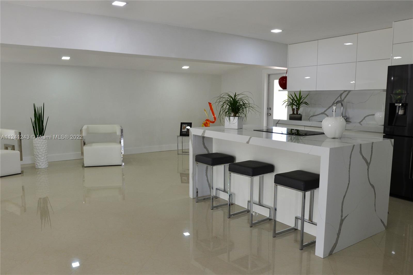 Listing Photo 19