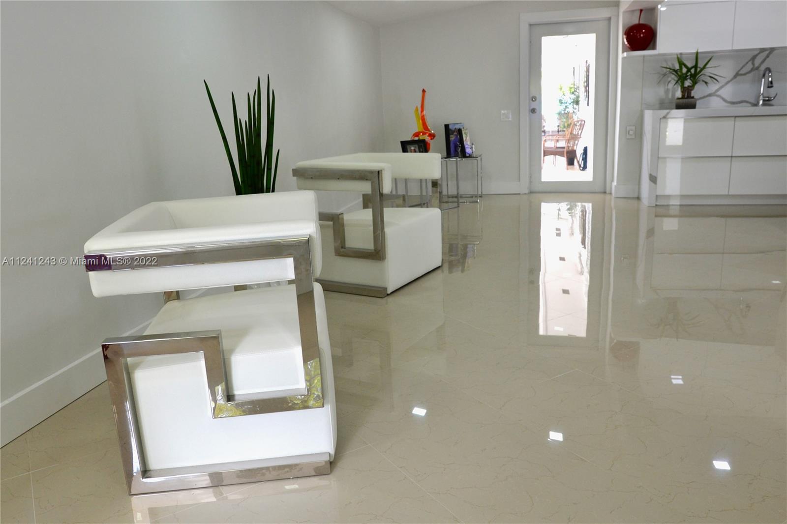 Listing Photo 21