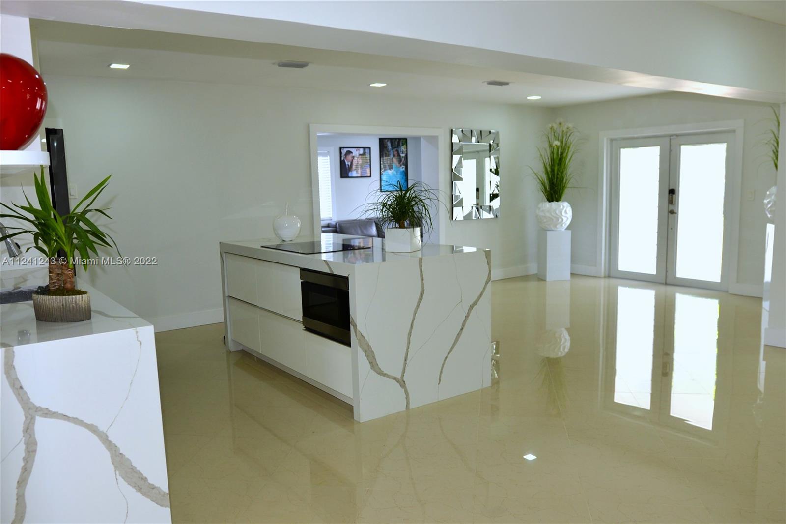 Listing Photo 22