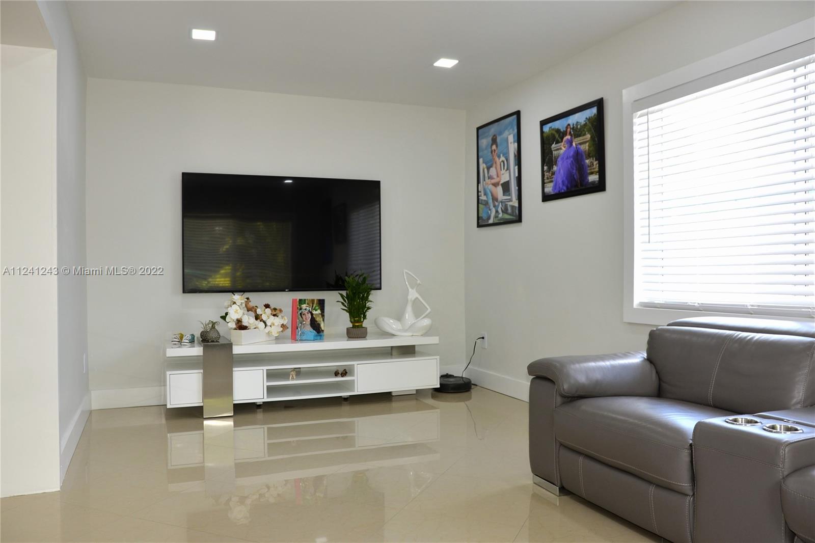 Listing Photo 26