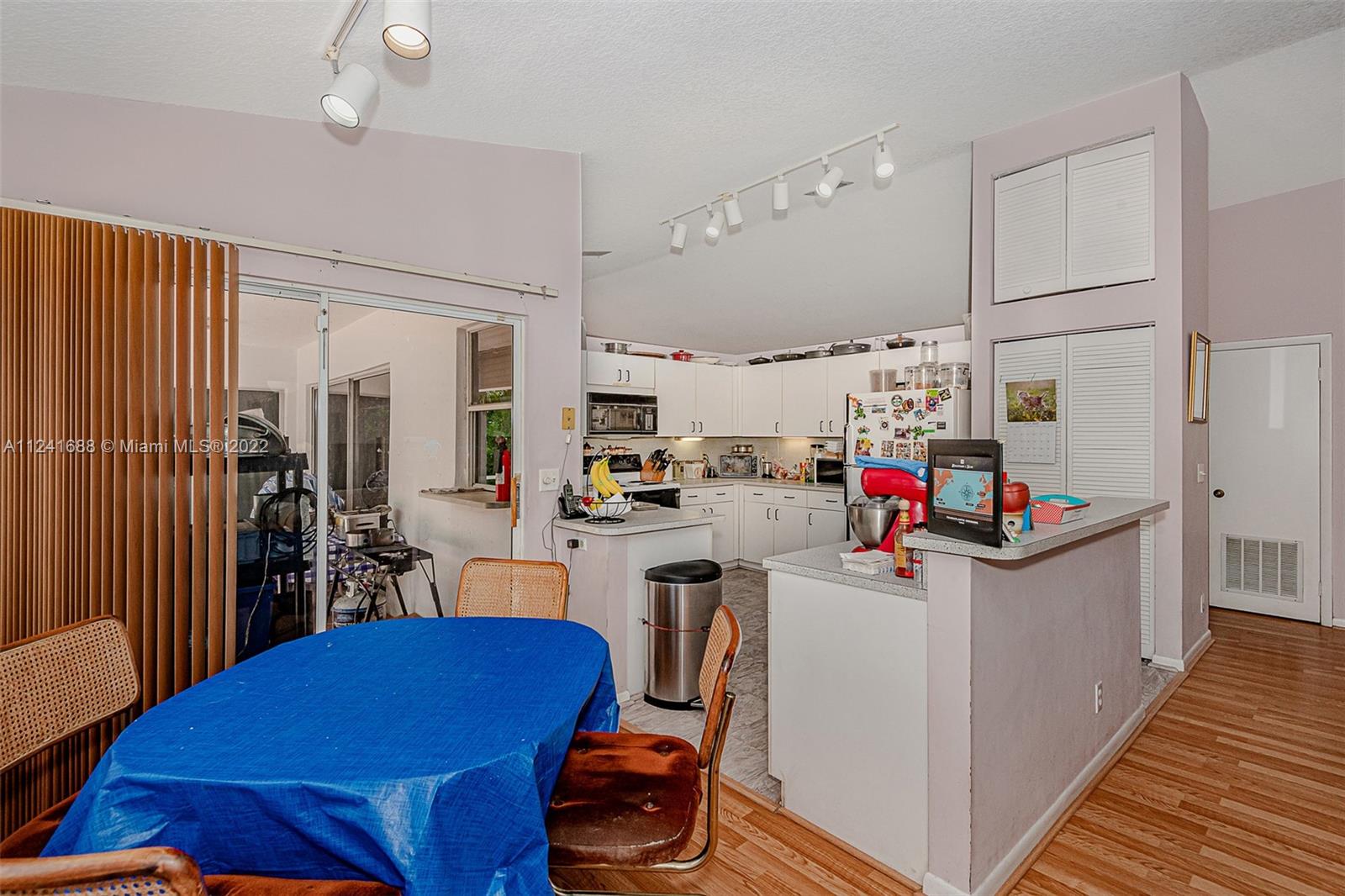 Listing Photo 19