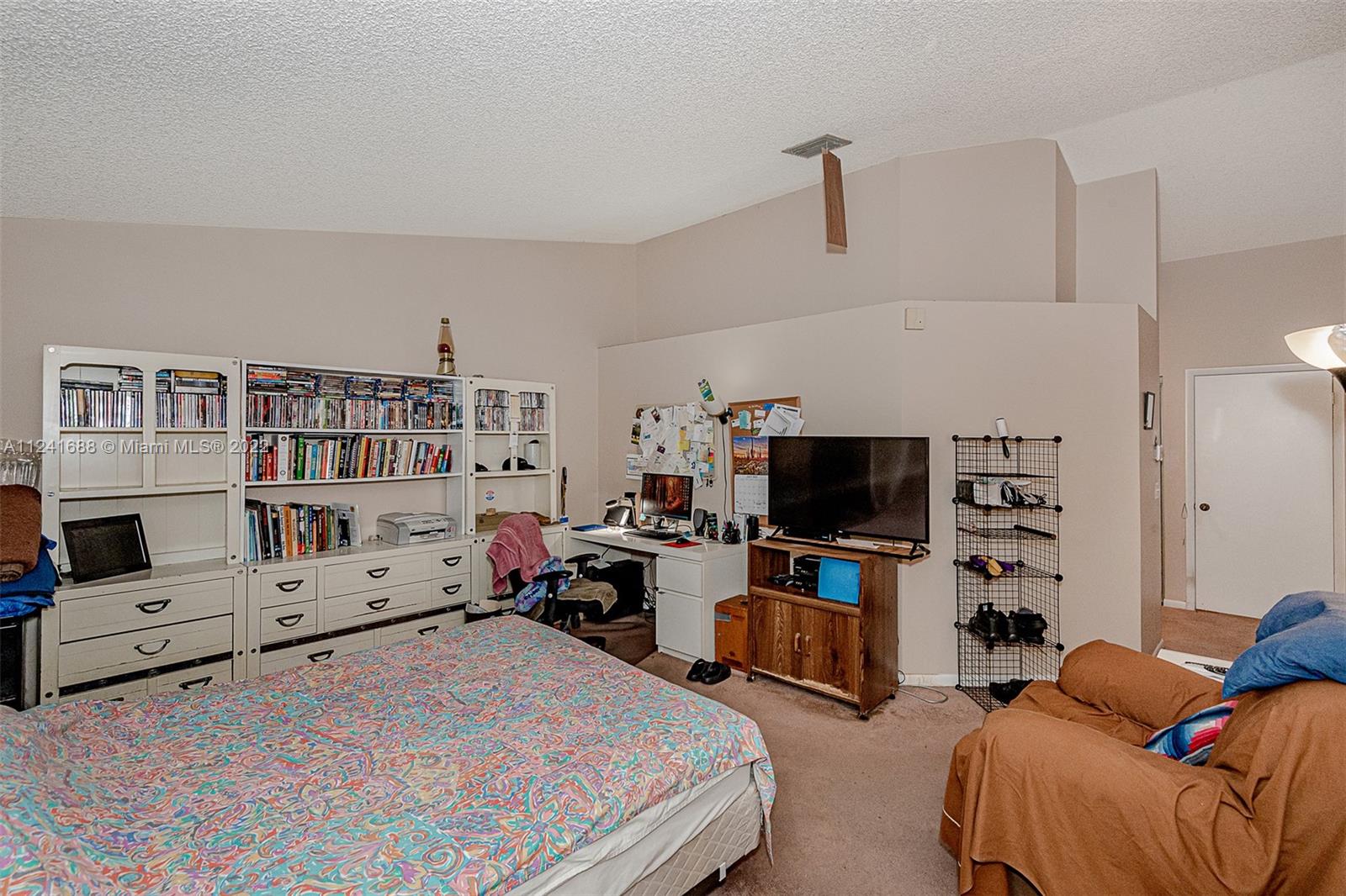Listing Photo 22