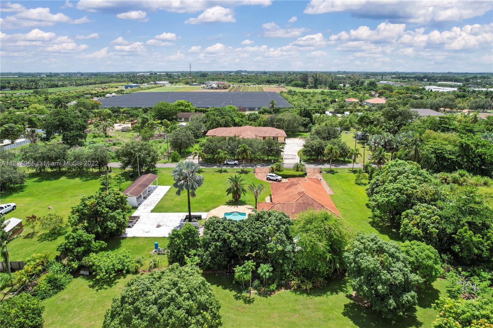 Photo 2 of 22990 179th Pl in Miami - MLS A11228985