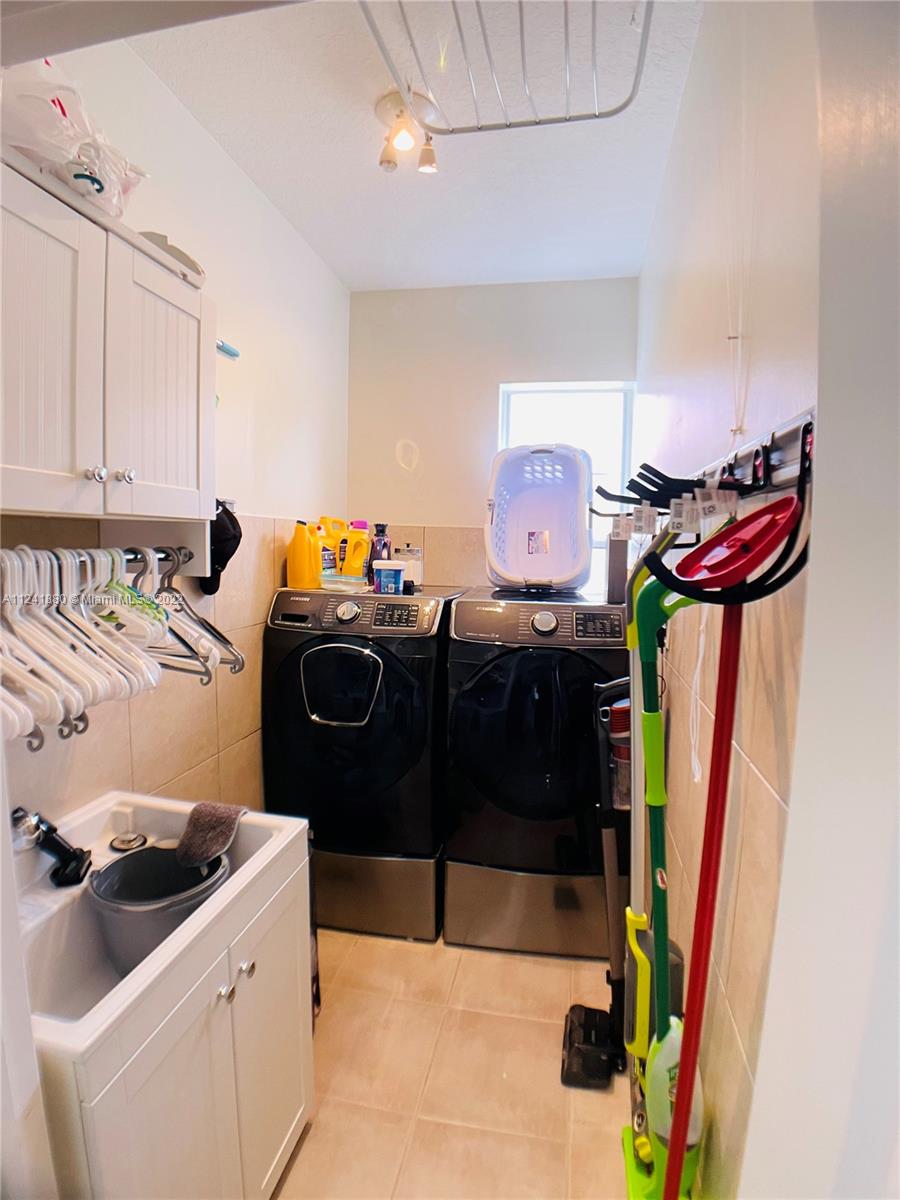 Listing Photo 16