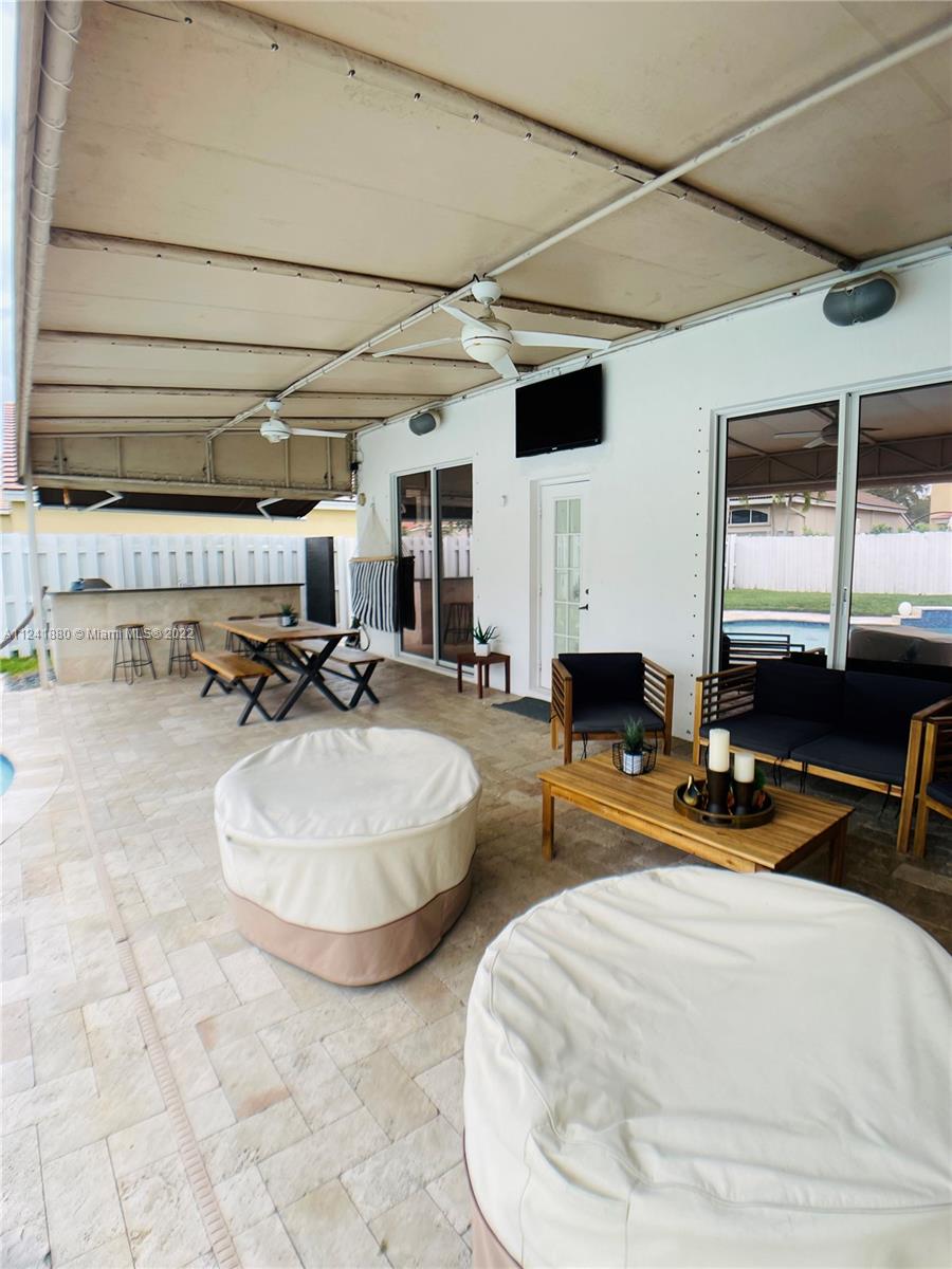 Listing Photo 18