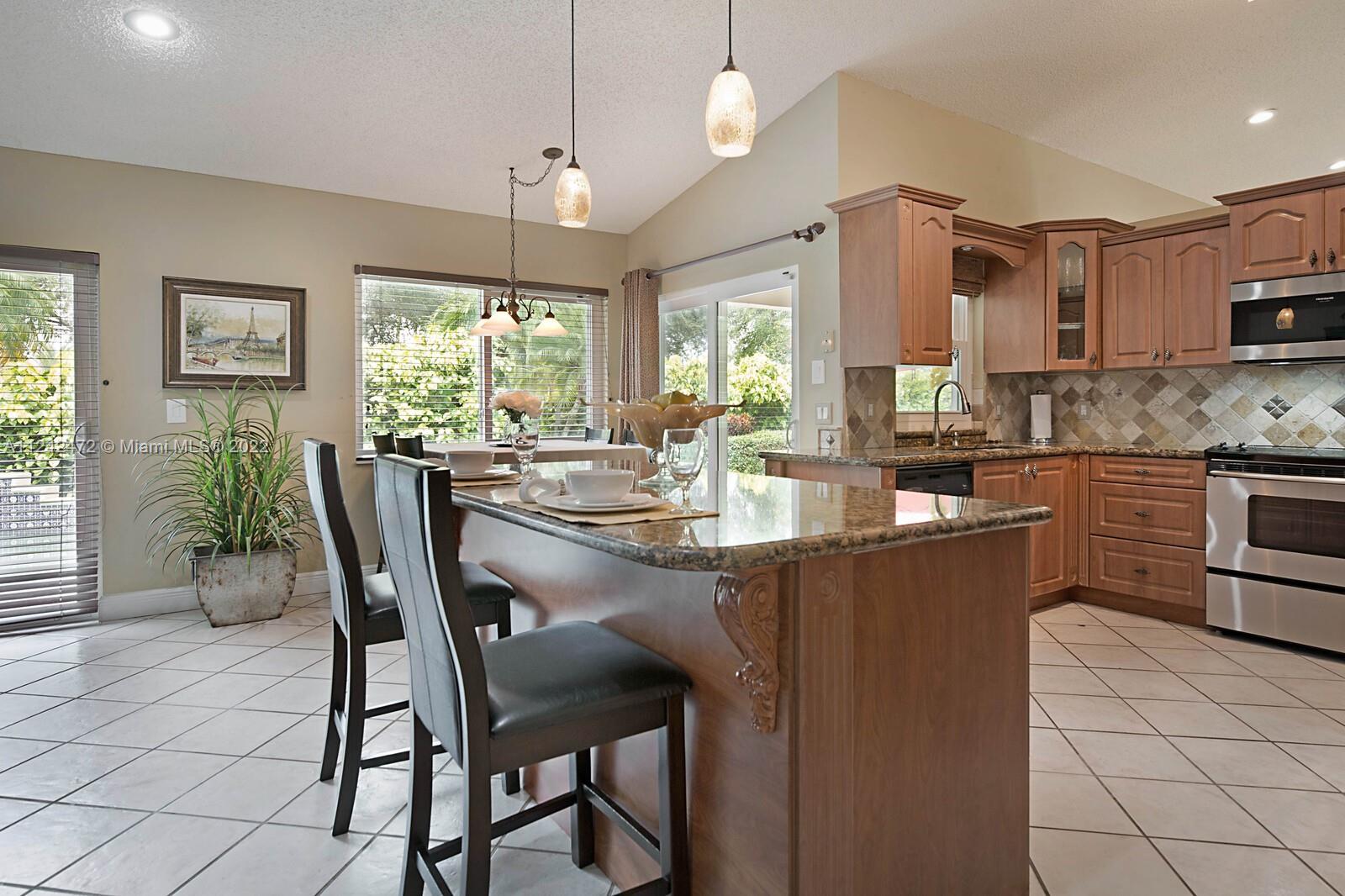 Listing Photo 15