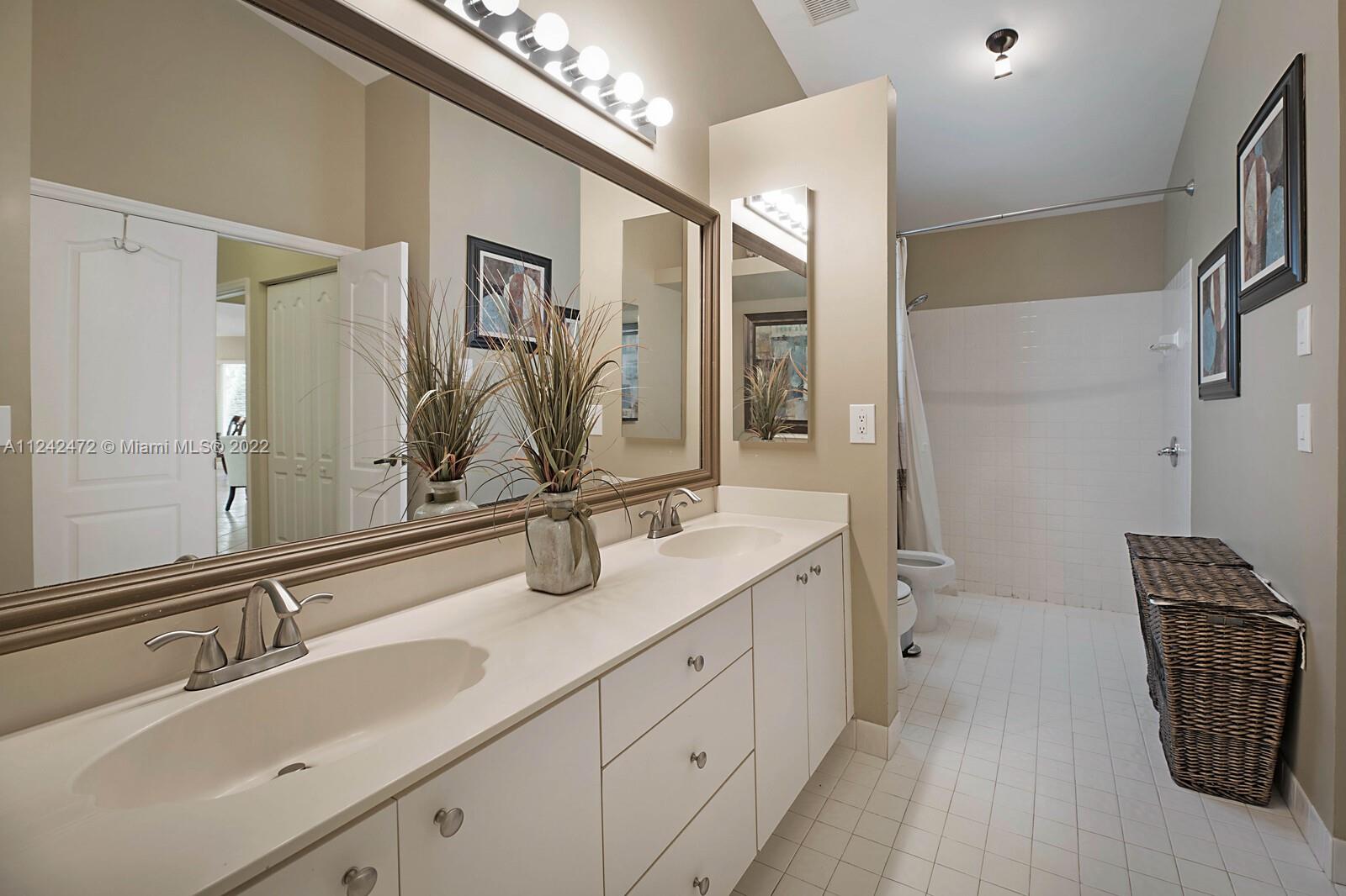 Listing Photo 45