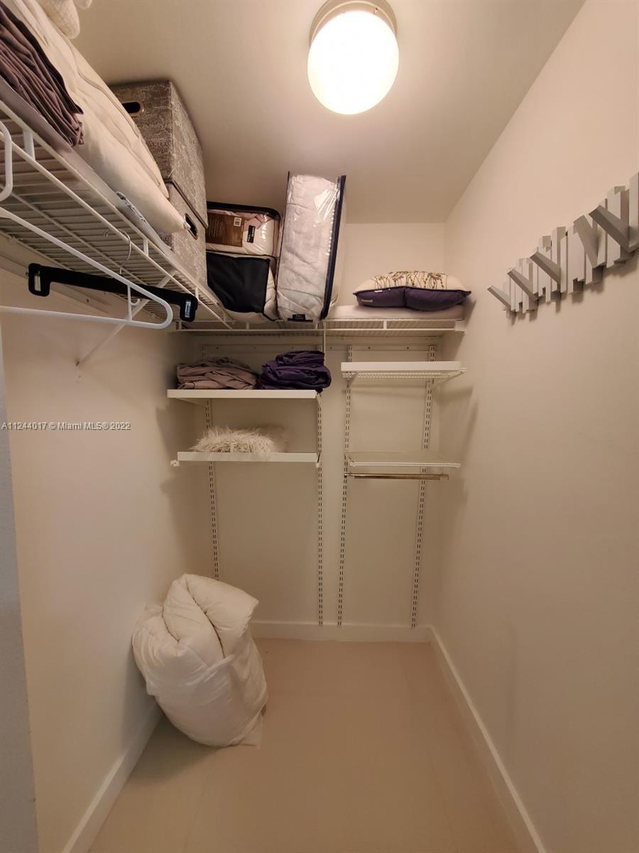 2nd Bedroom closet