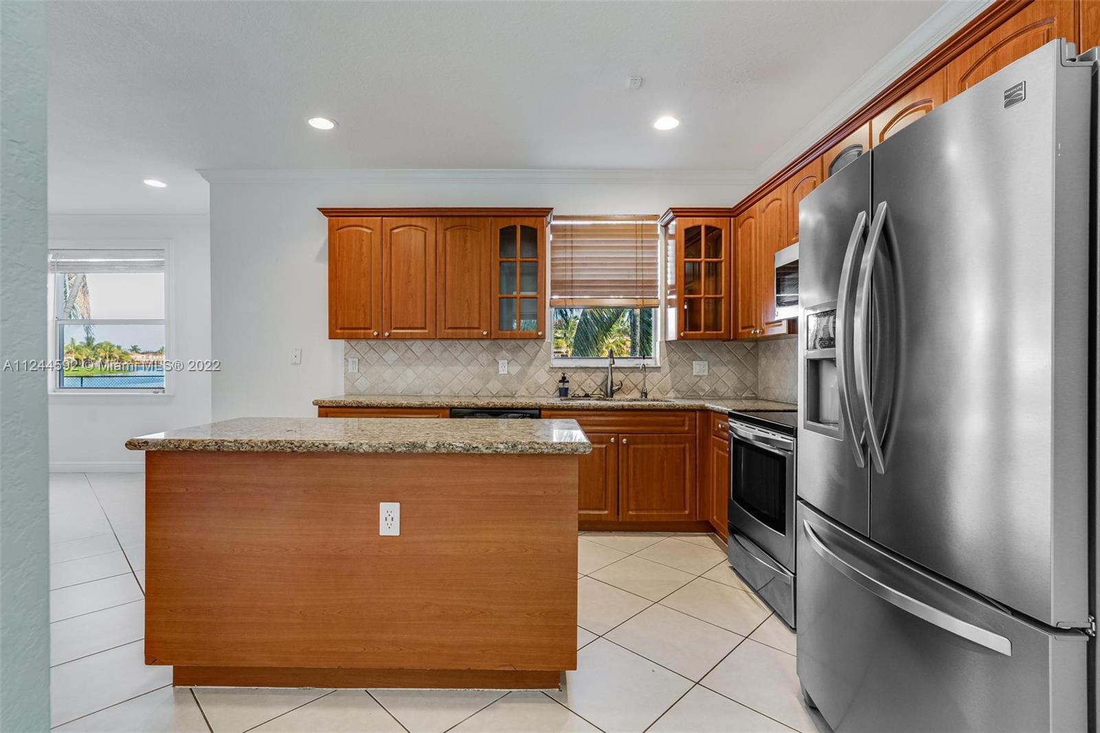 Listing Photo 23