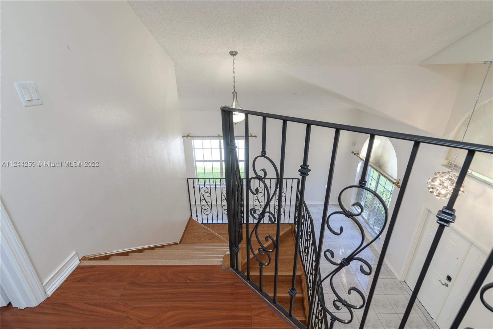 Listing Photo 23