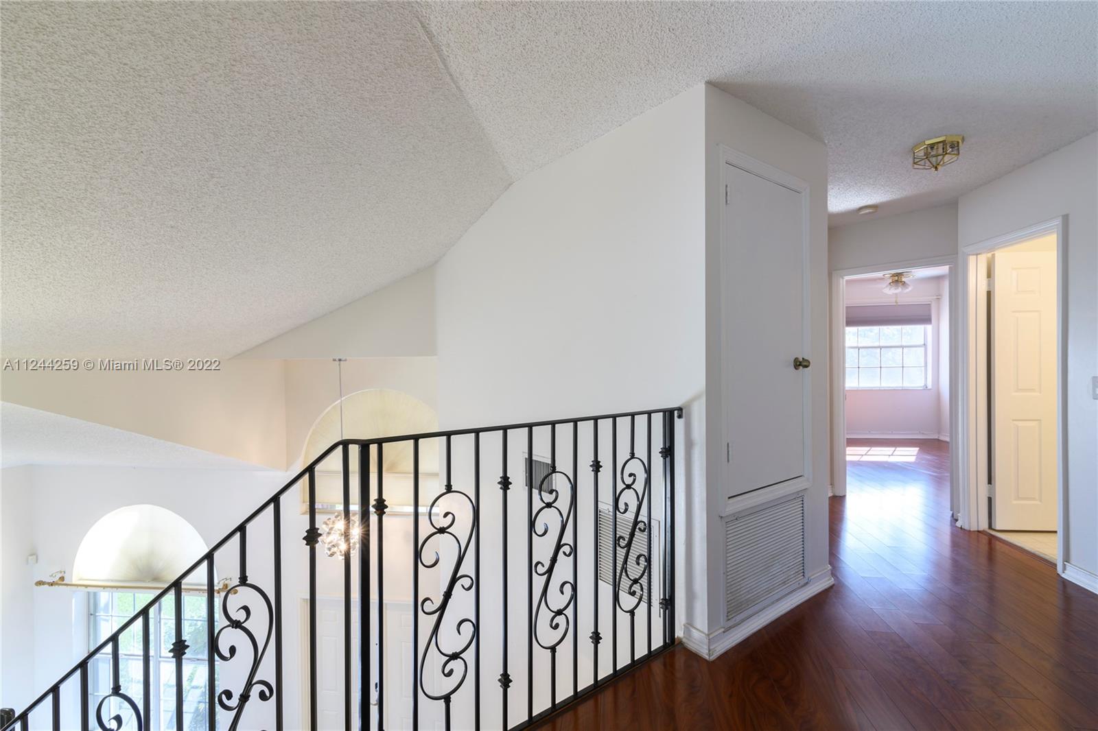 Listing Photo 33
