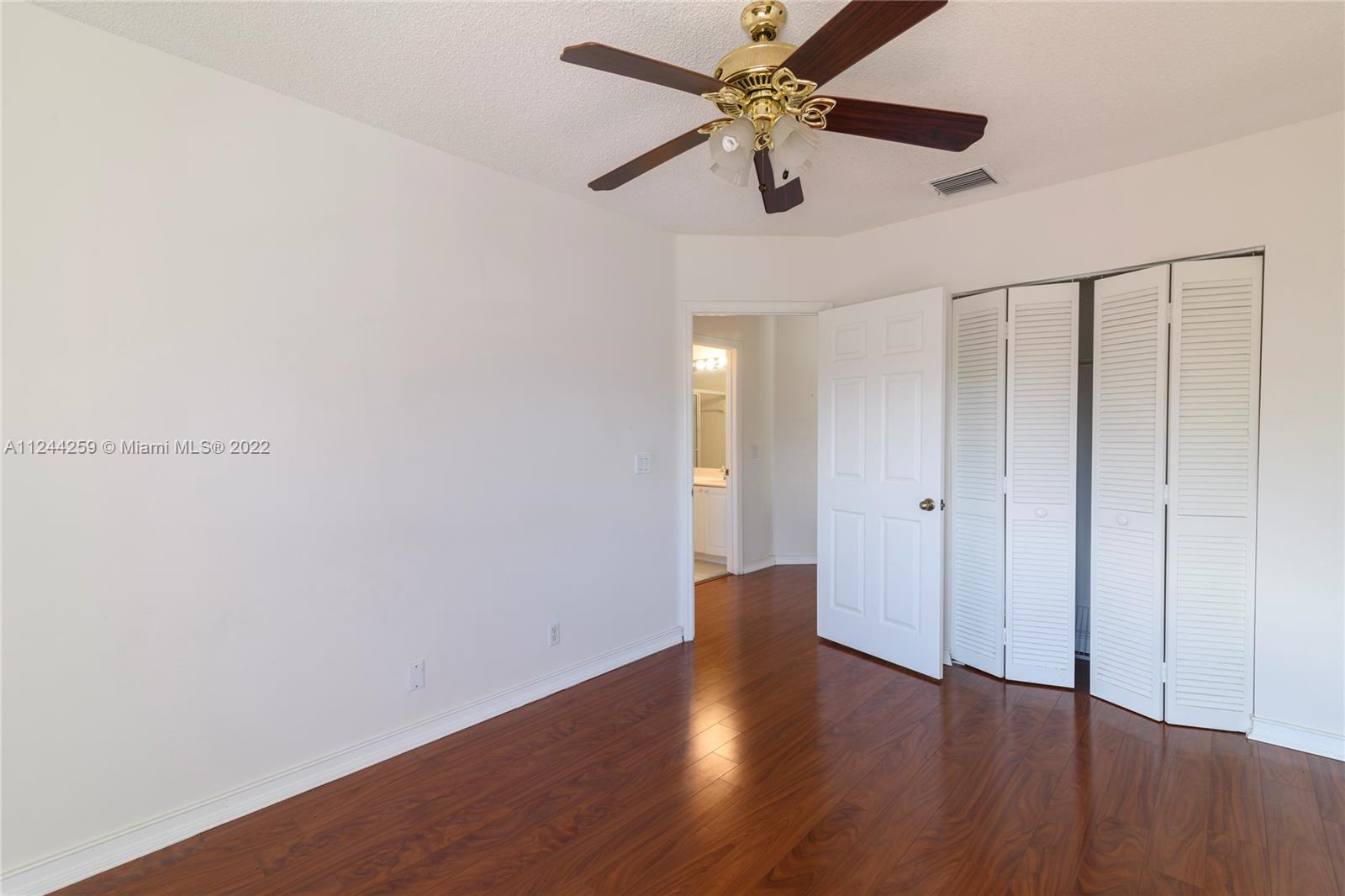 Listing Photo 37