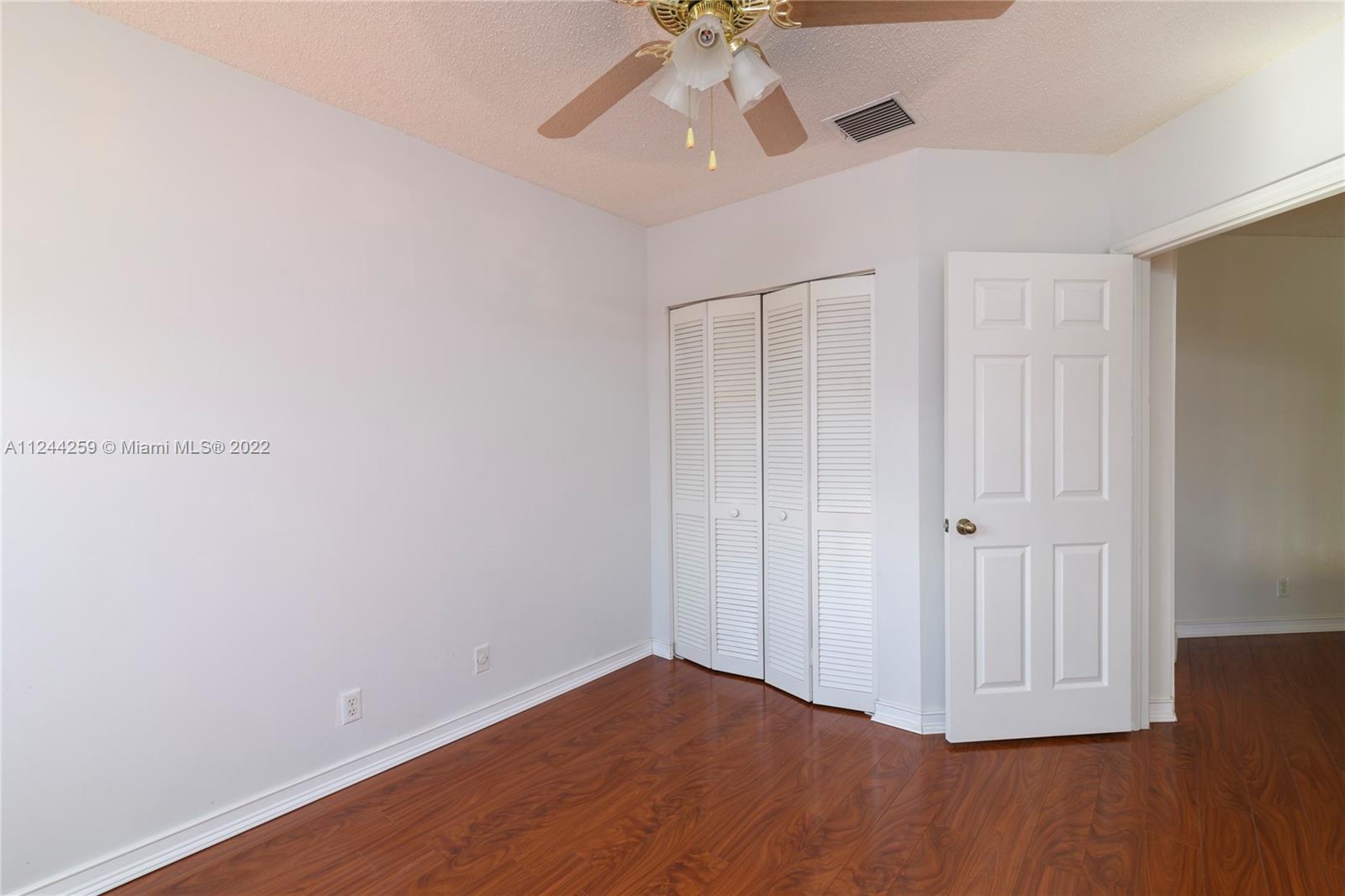 Listing Photo 43