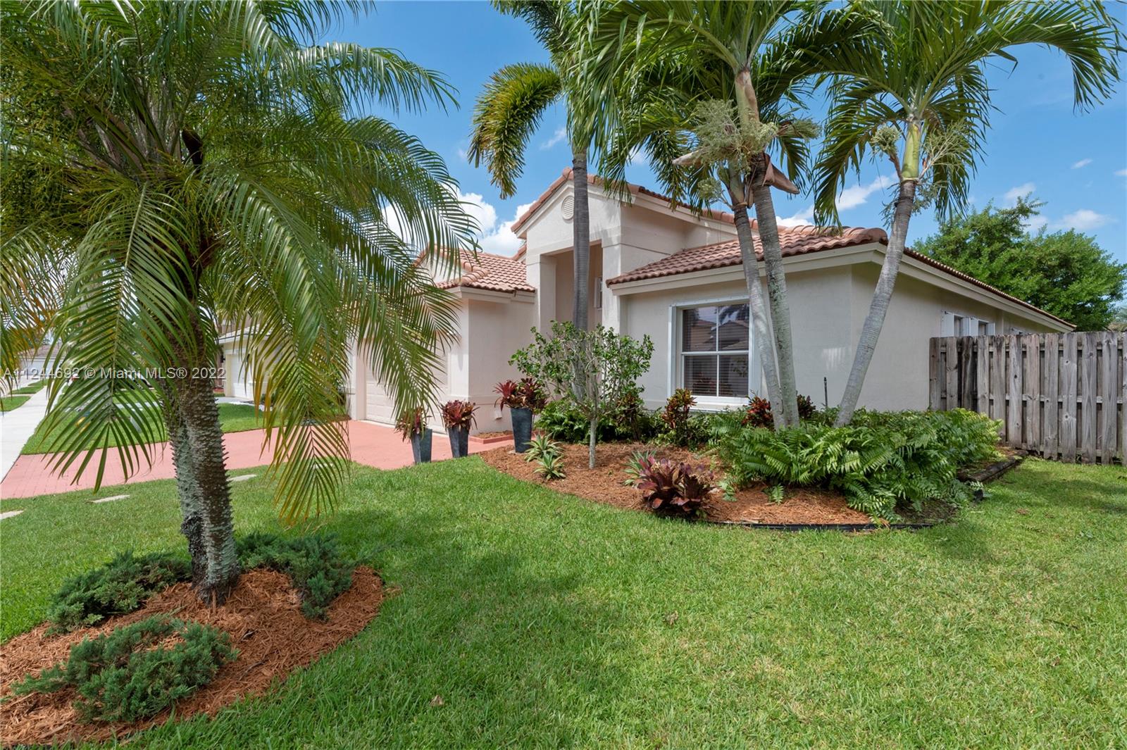 Listing Photo 18