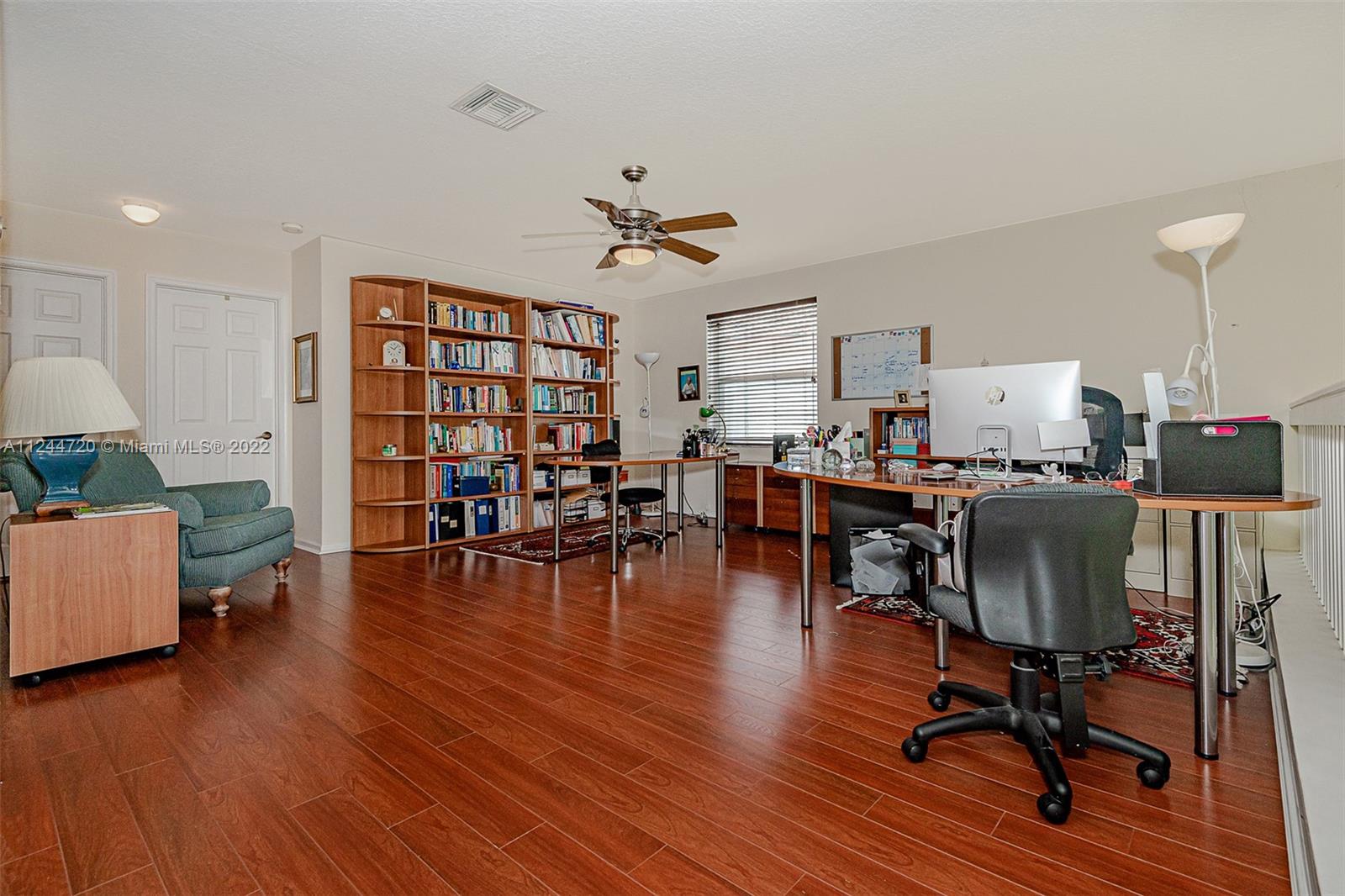 Listing Photo 17