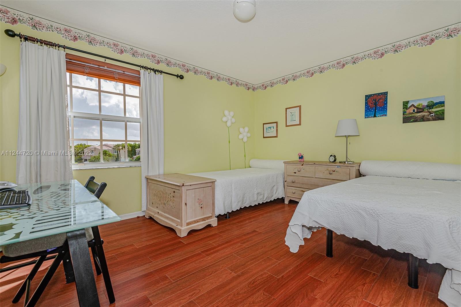 Listing Photo 21