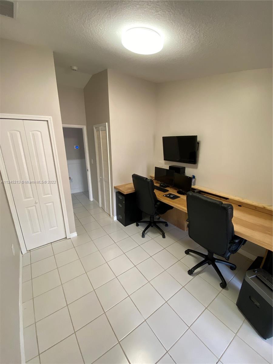 Listing Photo 13