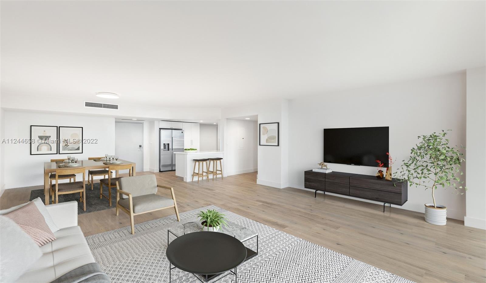 555 NE 34th St 807