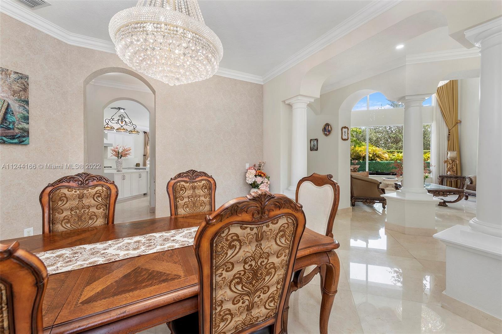 Listing Photo 16