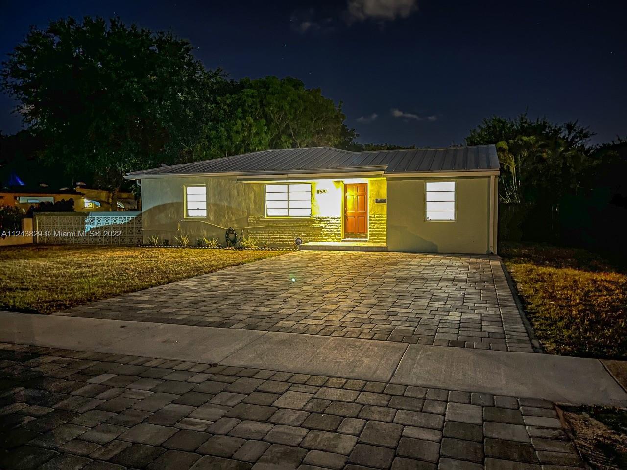 Listing Photo 32
