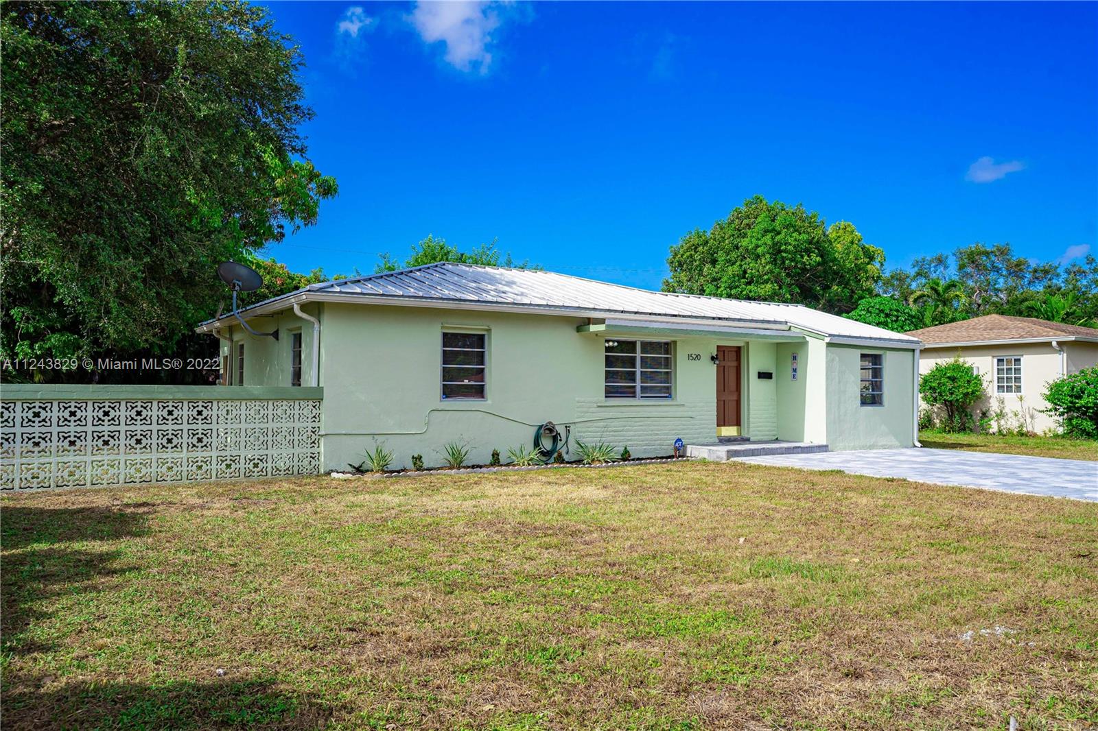 Listing Photo 4