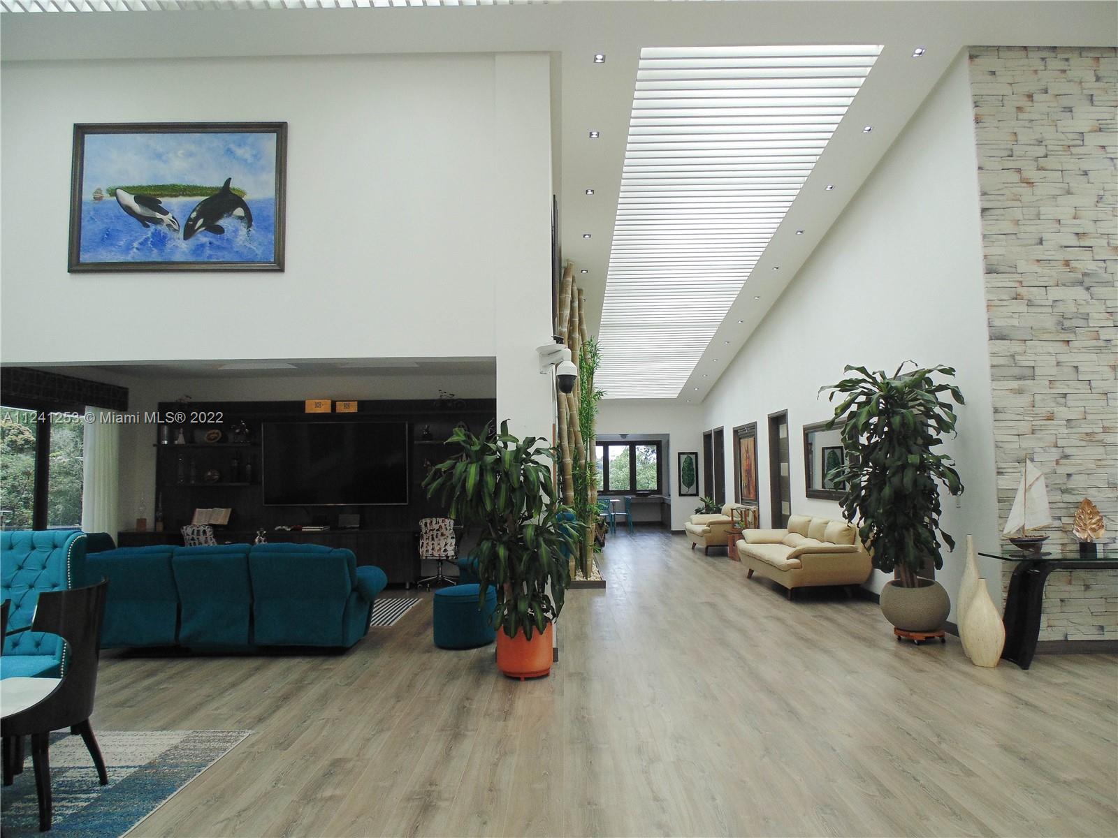 Hallway part Dinning and Formal Family area