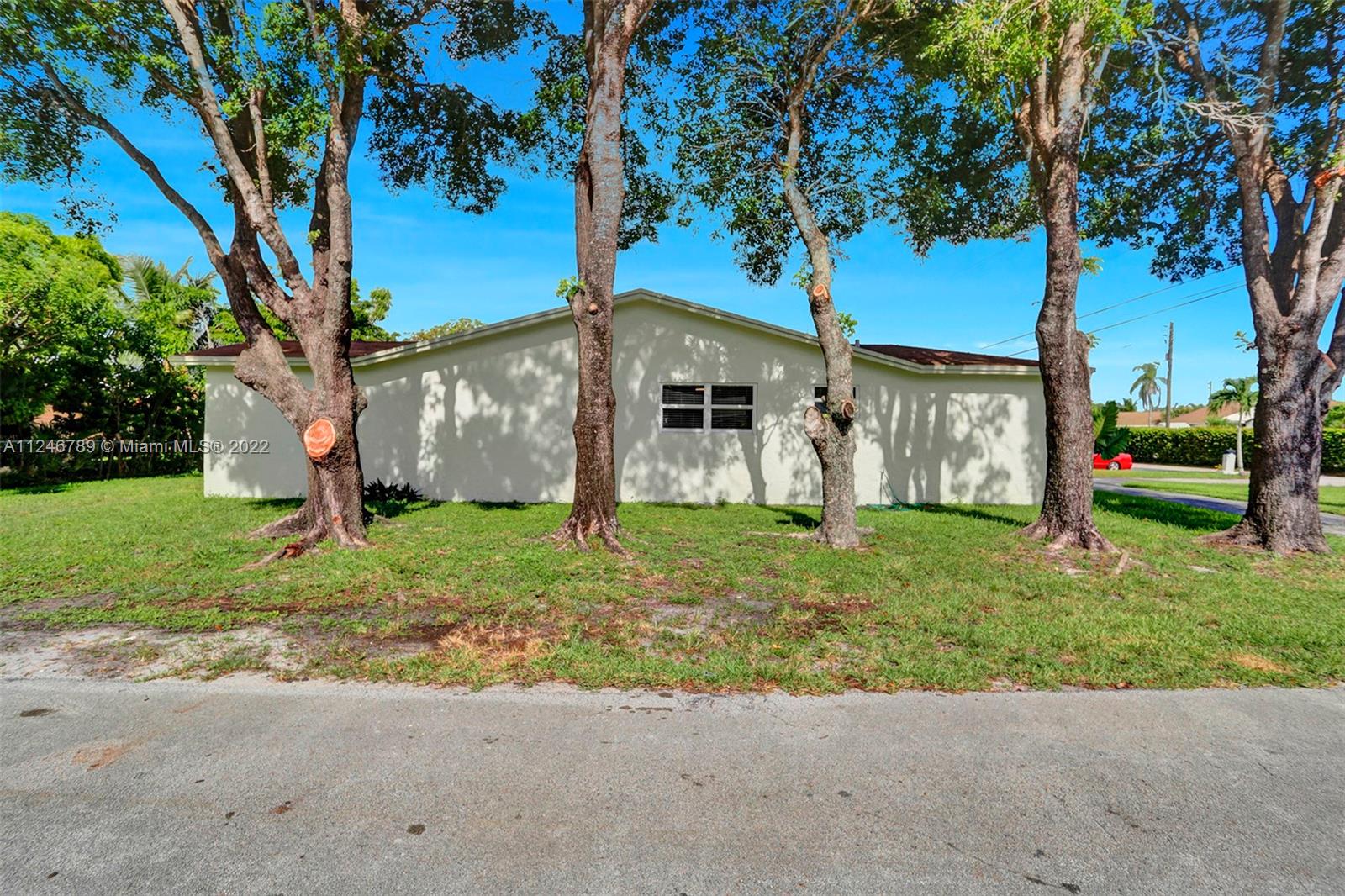 Listing Photo 34