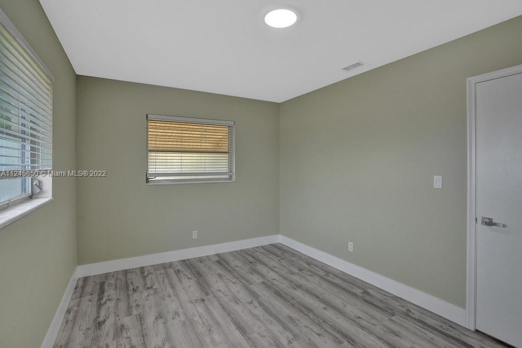 Listing Photo 41