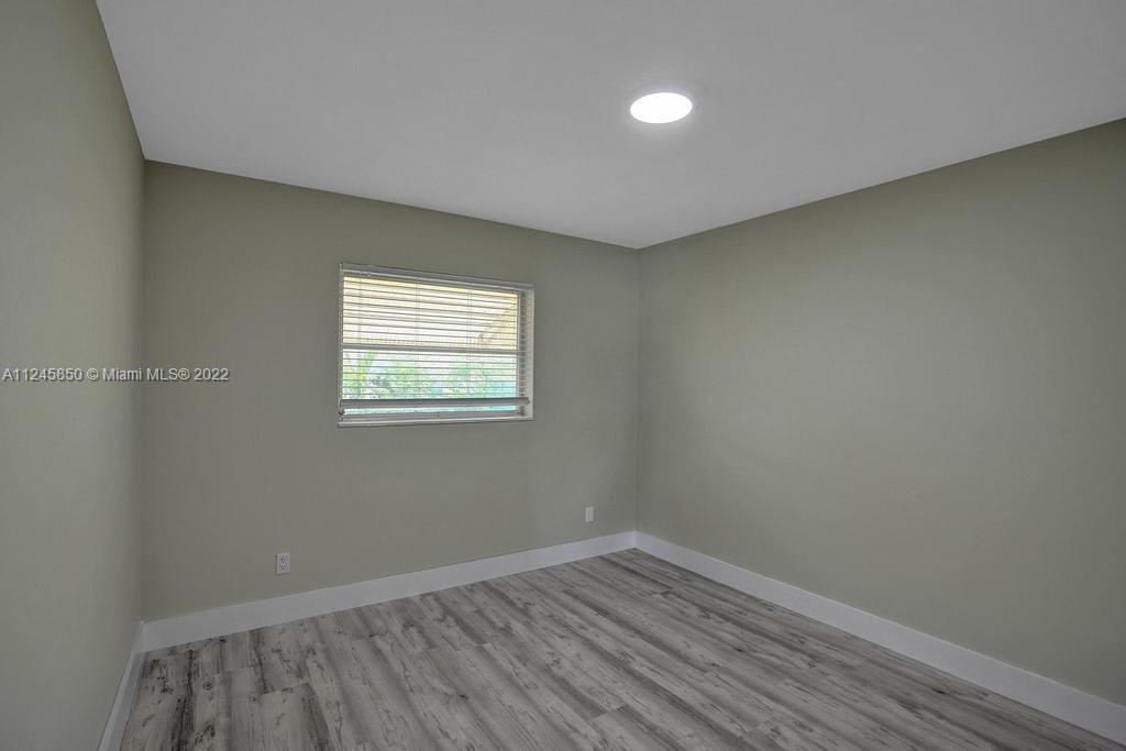 Listing Photo 42