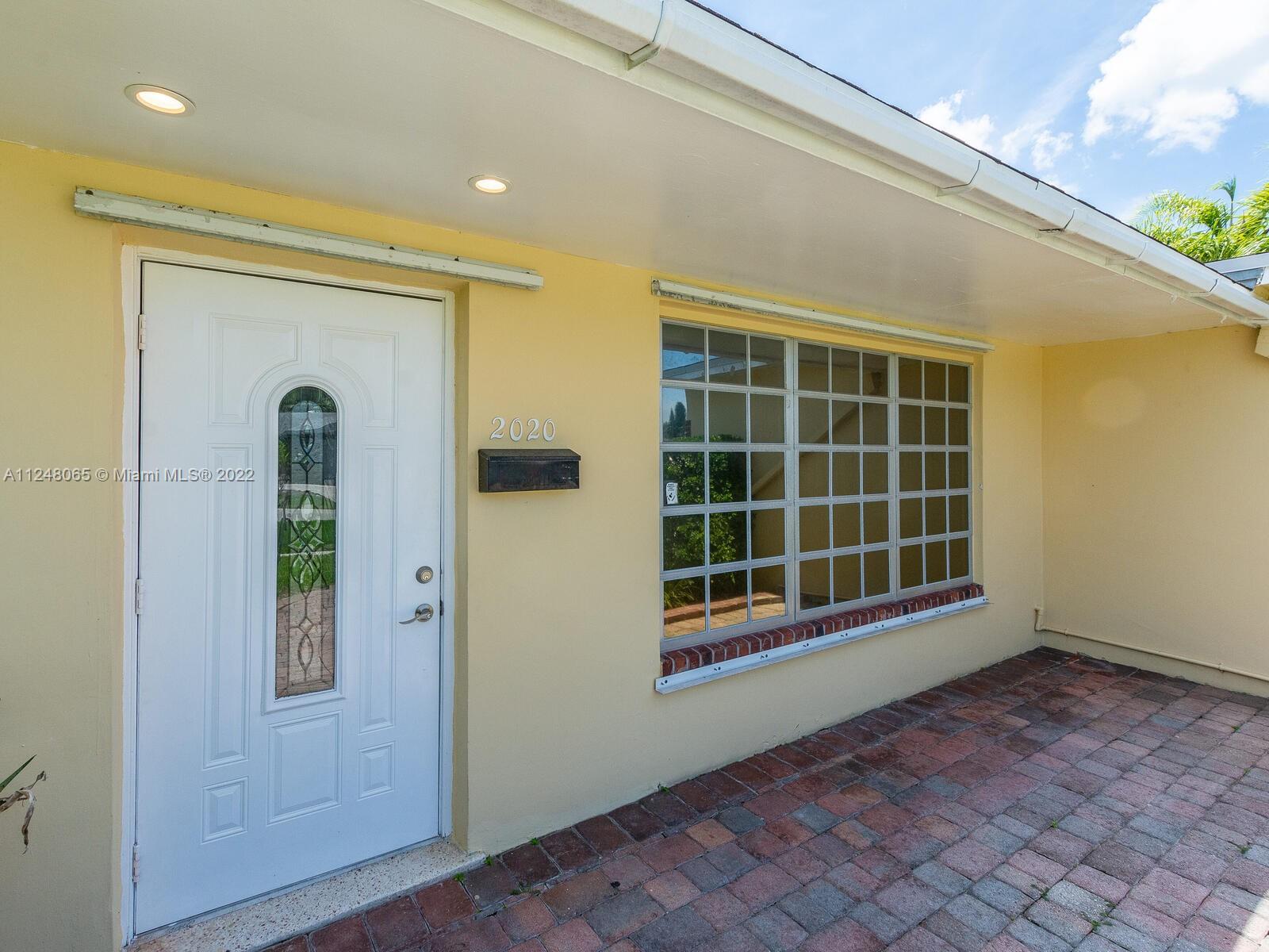 Listing Photo 4